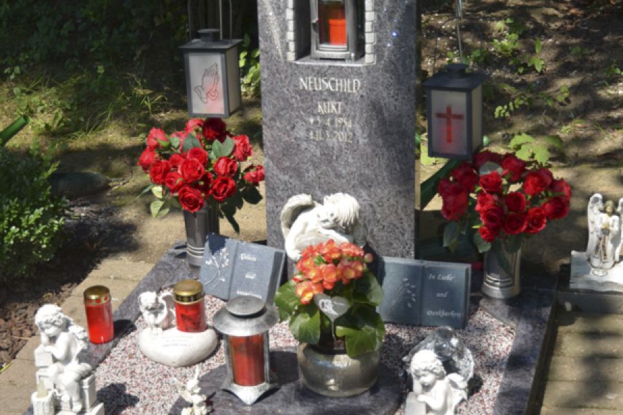 Urnenanlagen - Steinmetz Georges - Duisburg